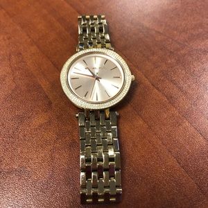 Women Michael Kors watch